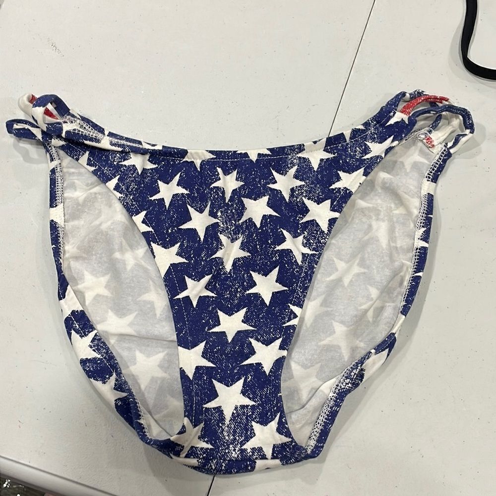 NWOT Carabella Stars Stripes USA Bikini Bottom.  Size 14 XL plus